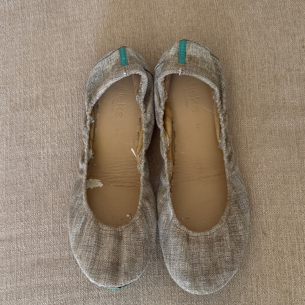 Tieks Stylish Women's Flats in Gray